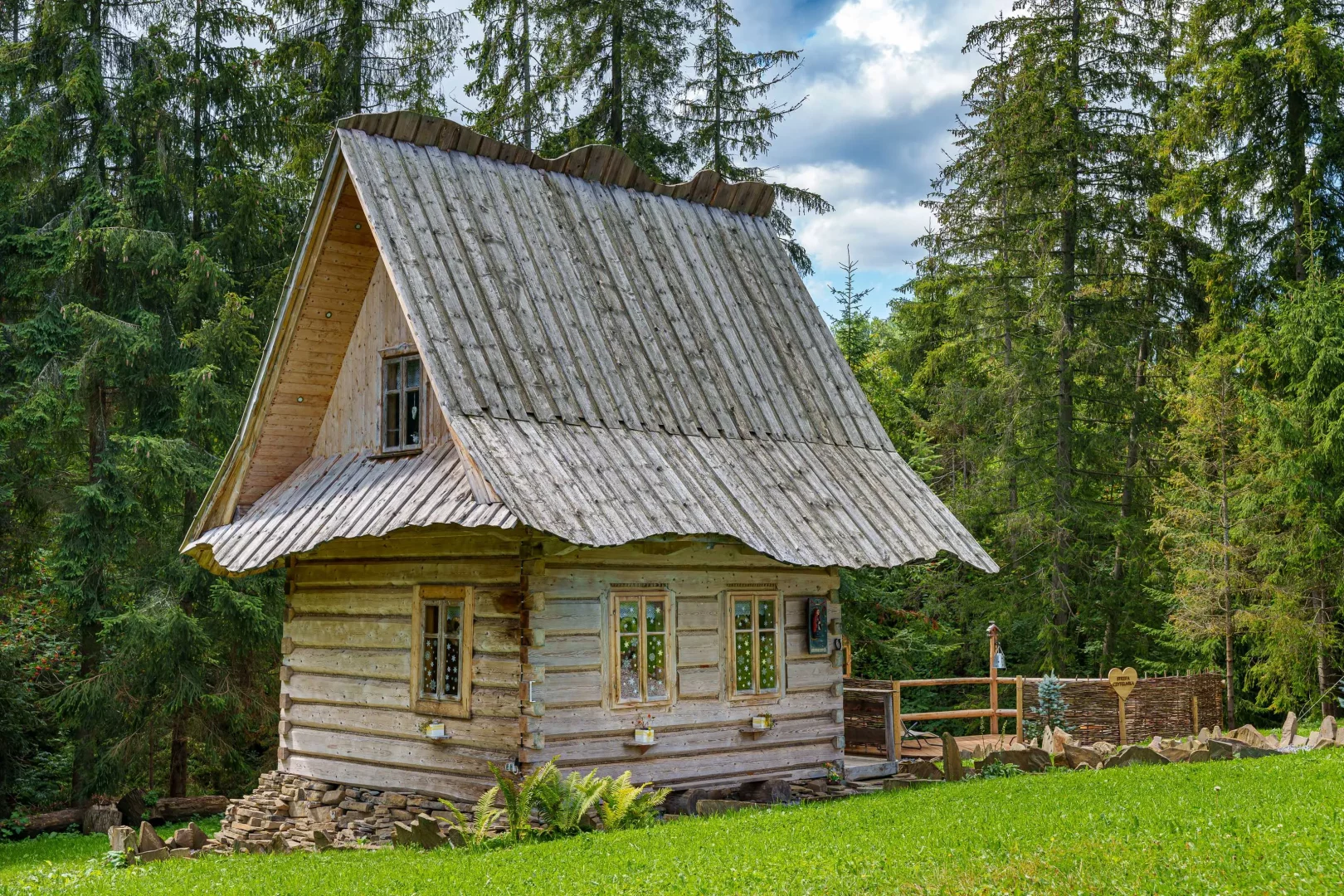 Zagroda Krowiarki - Domek Niedźwiedź - Chochołów